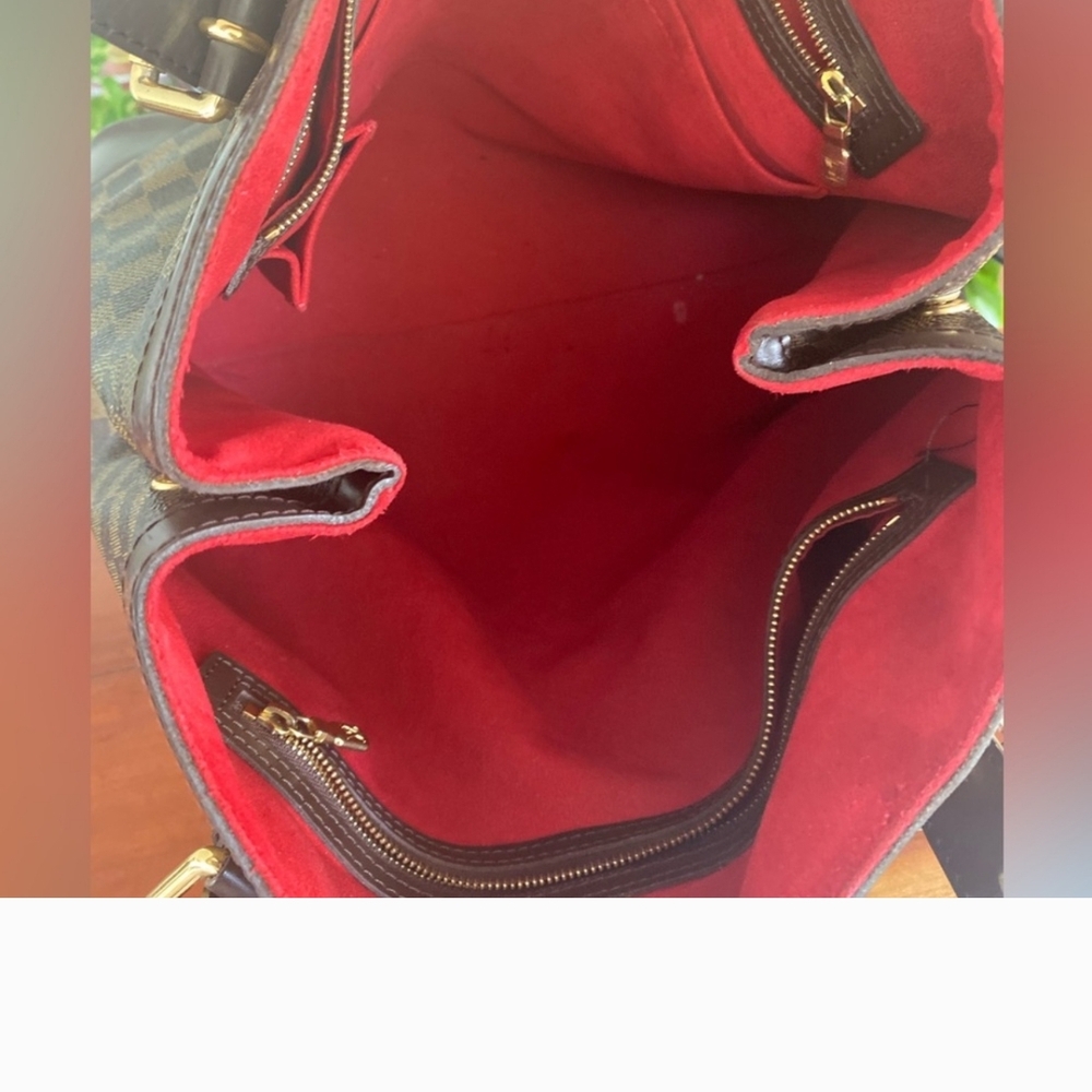 Louis Vuitton Hampsted Shoulder Bag - Picture 4 of 13